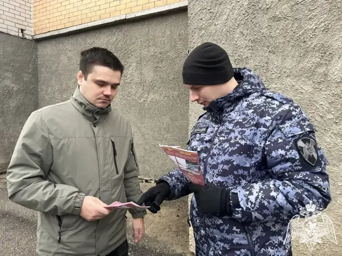 В Воронеже росгвардейцы проводят акцию «Безопасный Новый Год»