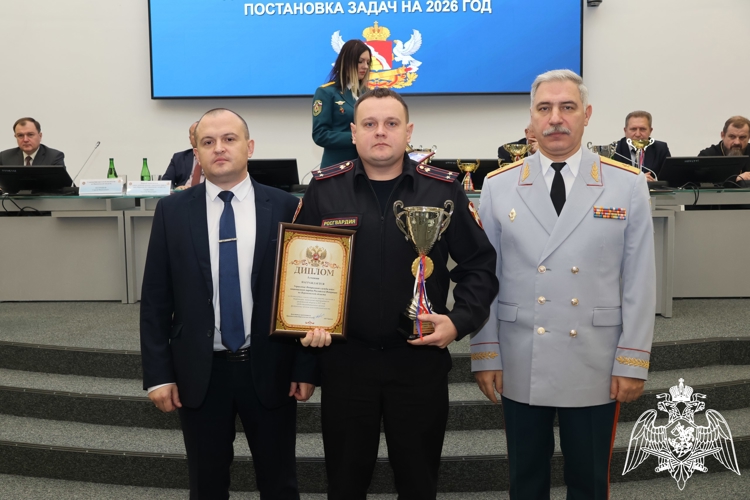 ПРЕДСТАВИТЕЛИ РОСГВАРДИИ В ВОРОНЕЖЕ ОТМЕЧЕНЫ ЗА ДОСТИГНУТЫЕ УСПЕХИ В ОБЛАСТИ ГРАЖДАНСКОЙ ОБОРОНЫ