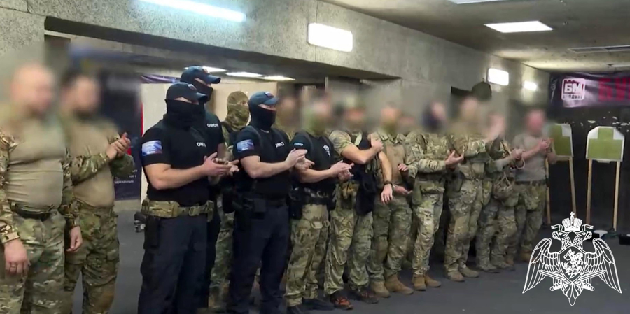В Воронеже между представителями силовых структур прошли соревнования по стрельбе