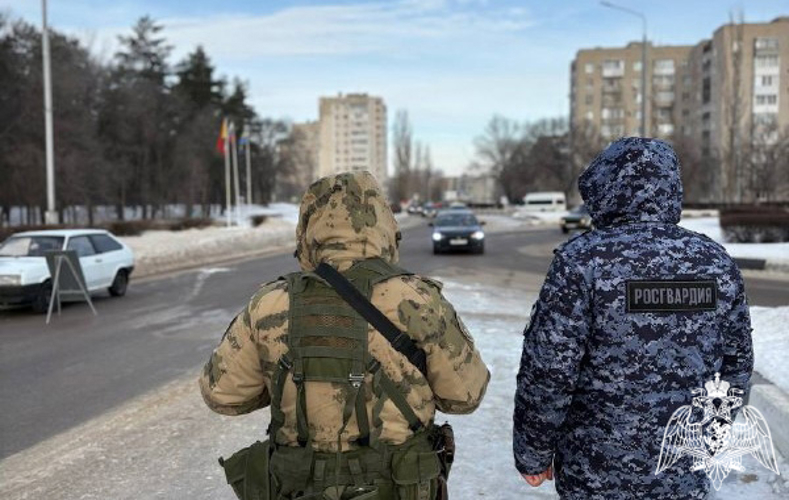 В ВОРОНЕЖСКОЙ ОБЛАСТИ СОТРУДНИКИ РОСГВАРДИИ ОКАЗАЛИ СОДЕЙСТВИЕ ПОЛИЦИИ ПРИ ПРОВЕДЕНИИ МАСШТАБНОГО ПРОФИЛАКТИЧЕСКОГО РЕЙДА
