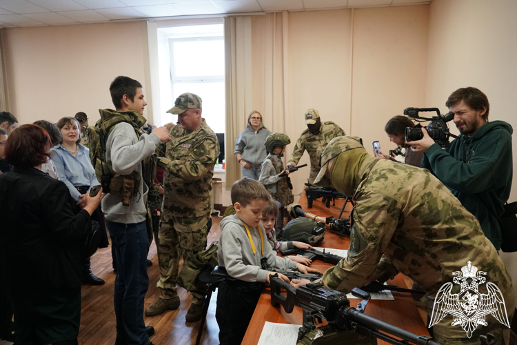 «Один день с ОМОН» - в преддверии 10-летия Управление Росгвардии по Воронежской области знакомит с тонкостями профессии 