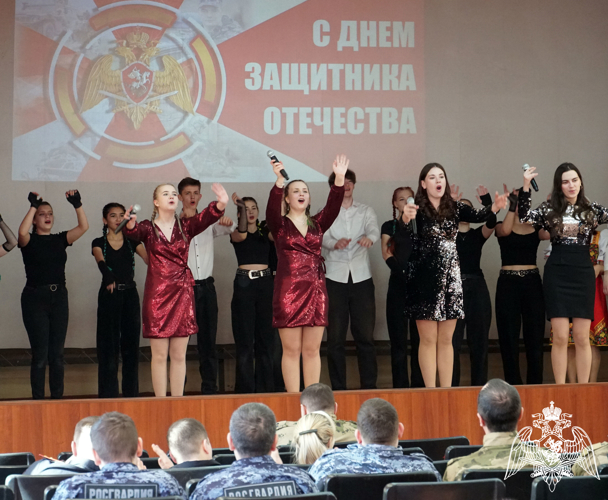 Творческие коллективы Воронежского государственного промышленно-гуманитарного колледжа имени В.М. Пескова выступили перед сотрудниками и военнослужащими Управления Росгвардии по Воронежской области