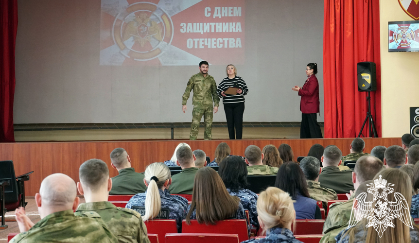 Творческие коллективы Воронежского государственного промышленно-гуманитарного колледжа имени В.М. Пескова выступили перед сотрудниками и военнослужащими Управления Росгвардии по Воронежской области