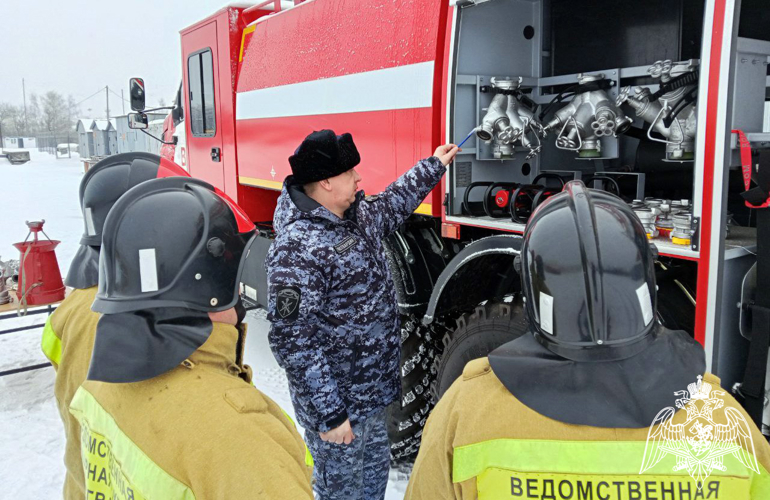 В Воронеже РОСГВАРДИЯ ПРОВЕЛА УЧЕБНЫЙ СБОР С ПОЖАРНЫМИ РАСЧЕТАМИ 