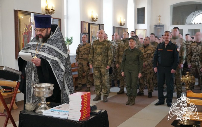 В Воронеже СОСТОЯЛОСЬ БОГОСЛУЖЕНИЕ, ПОСВЯЩЕННОЕ ДНЮ ВОЙСК НАЦИОНАЛЬНОЙ ГВАРДИИ