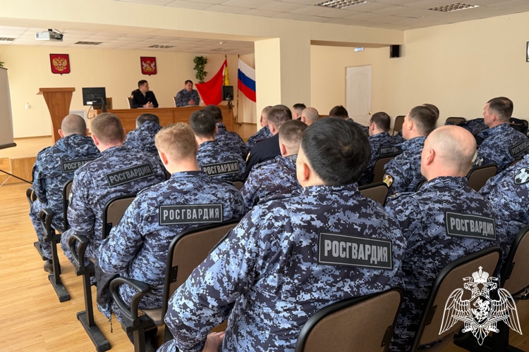 В региональном Управлении вневедомственной охраны состоялось занятие для сотрудников, проходящих курсы повышения квалификации