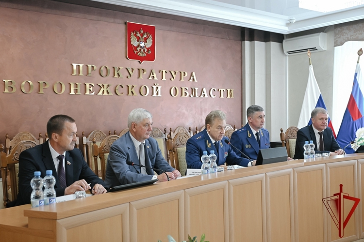 Начальник Управления Росгвардии по Воронежской области генерал-майор полиции  Алексей Баранников принял участие в представлении прокурора Воронежской области
