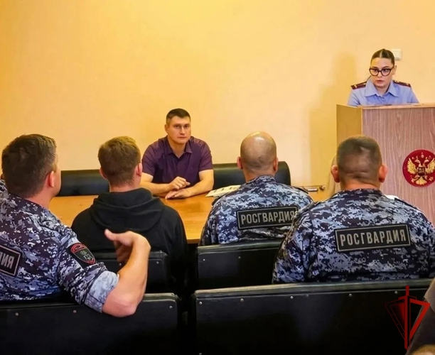 В Воронеже прошла встреча сотрудников Росгвардии с представителями регионального следственного управления СК России 