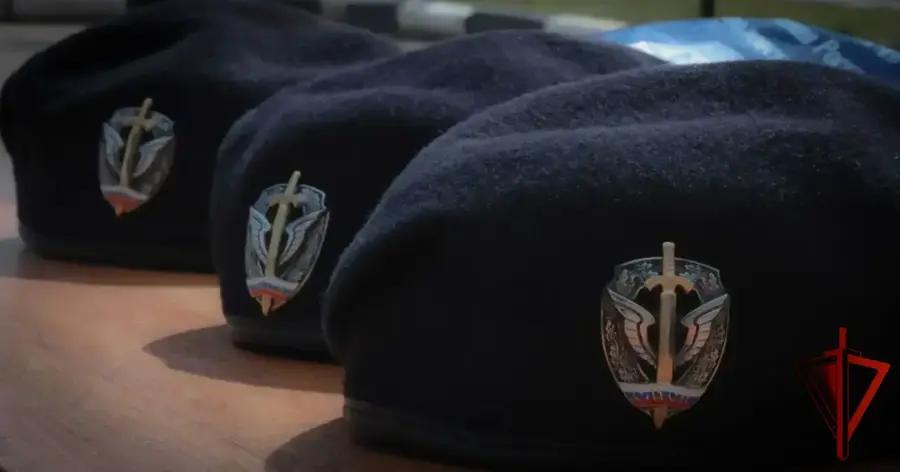 Офицер ОМОН «Центр» Управления Росгвардии по Воронежской области прошел испытания на знак отличия полицейского спецназа 