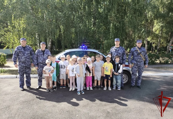 Мероприятия всероссийского проекта «Каникулы с Росгвардией» завершились в Воронежской области