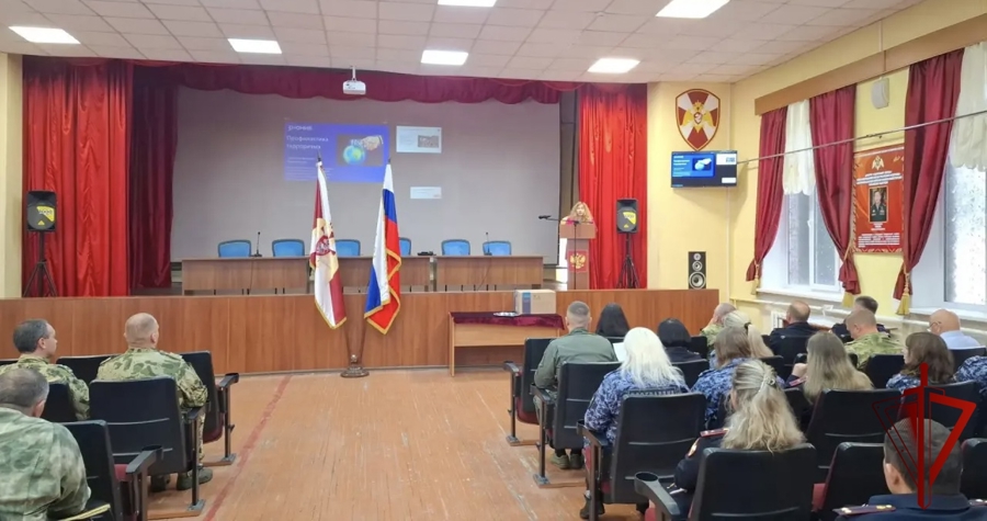 Лекционное занятие, посвященное Дню солидарности в борьбе с терроризмом, прошло в Управлении Росгвардии по Воронежской области