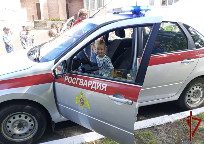 Мероприятия всероссийского проекта «Каникулы с Росгвардией» завершились в Воронежской области