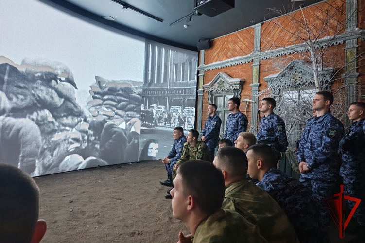 Сотрудники вневедомственной охраны Воронежской области приняли участие в учебно-методическом сборе с выпускниками вузов 2026 года