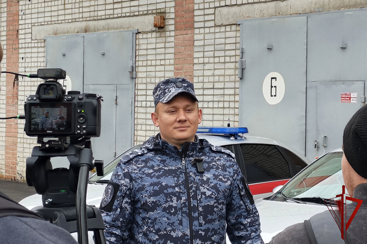 Сотрудник Управления вневедомственной охраны принял участие в проекте Правительства Воронежской области «Люди. Регион»